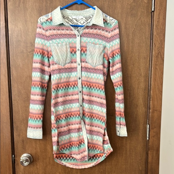 Miss Me Tops - Miss Me Teal and Coral Patterned Button Up Tunic Top